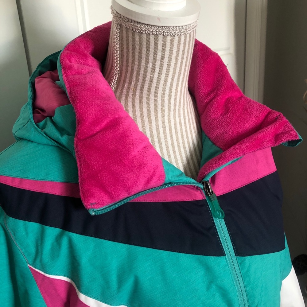 Firefly Snowboard Jacket - Picture 3 of 9